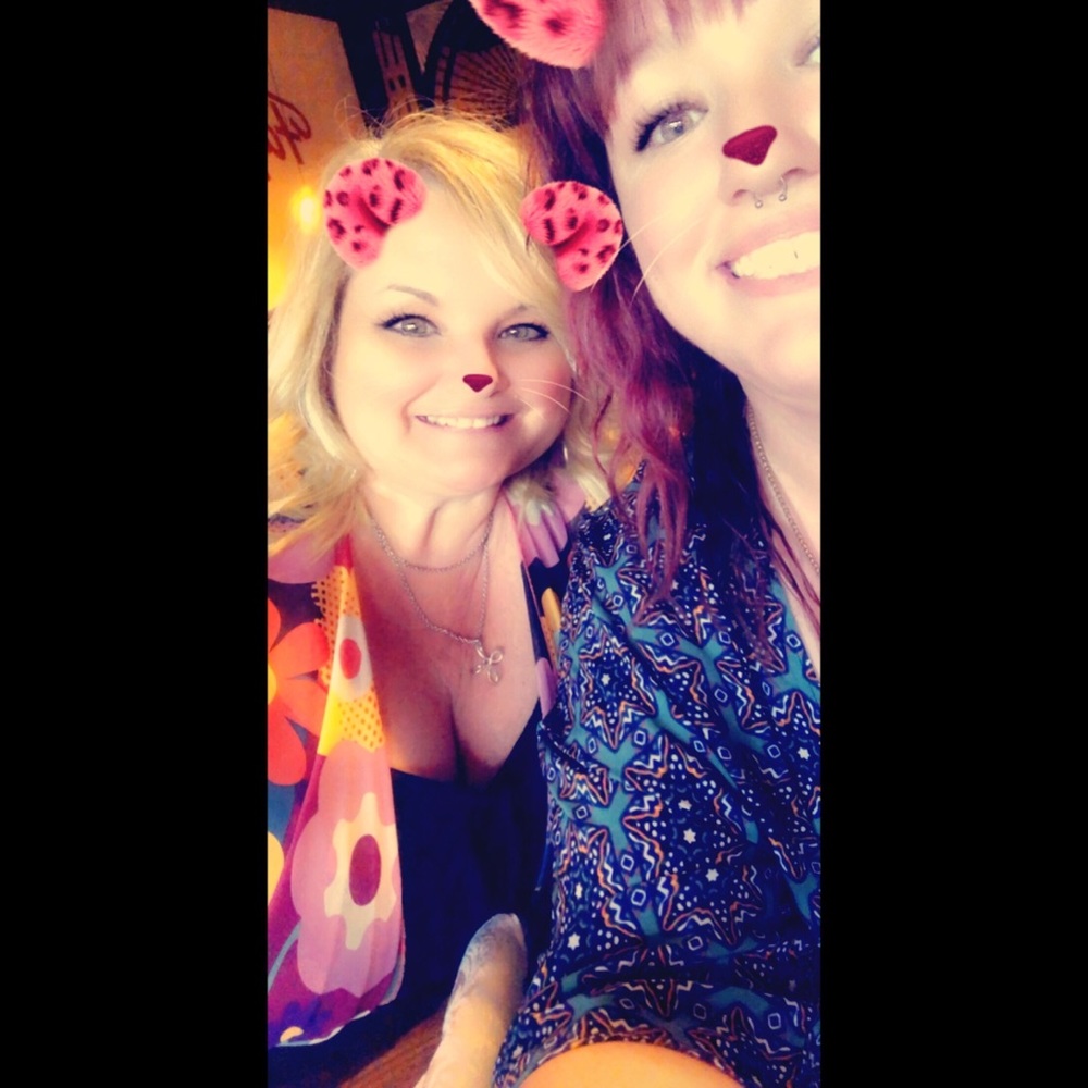 Meet your Posher, Ellie